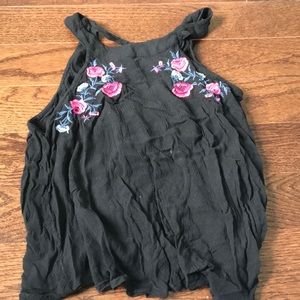 Hollister embroidered top